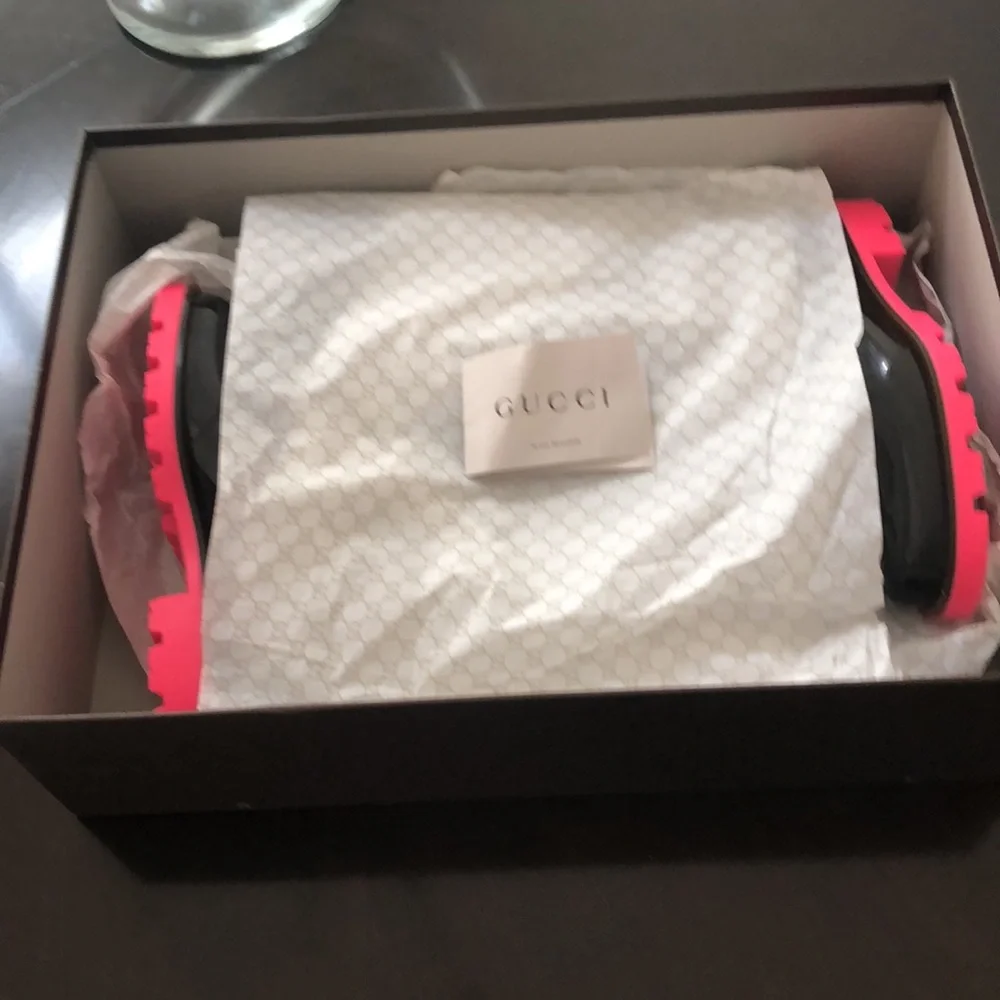 Gucci rain boots - Picture 5 of 9